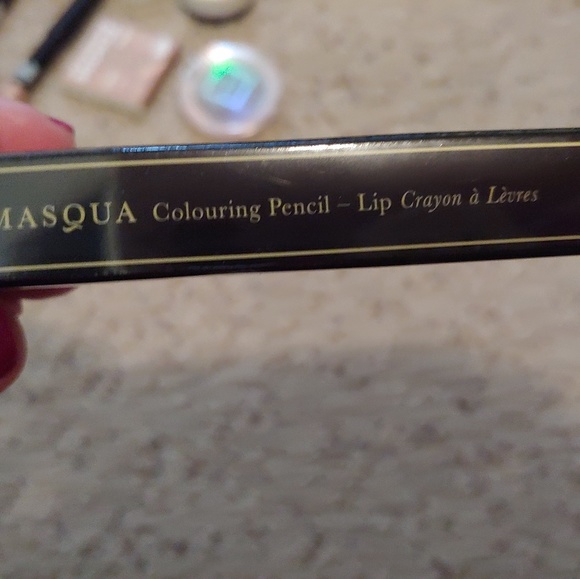 New Makeup!$ - Picture 4 of 8